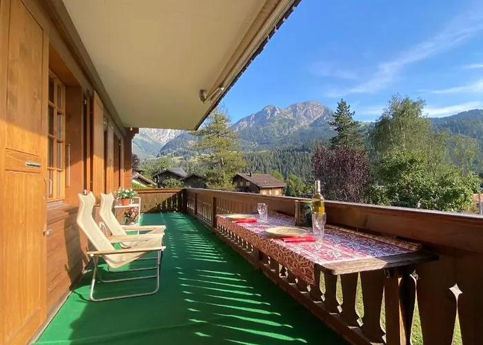 Charming With Great View Apartamento Château-d'Oex